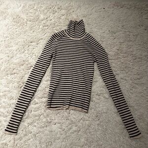 Universal Thread Fleece Black and Tan Striped Turtleneck Small Buy Now